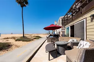 412 E Oceanfront, Newport Beach, CA 92661 - Photo 25