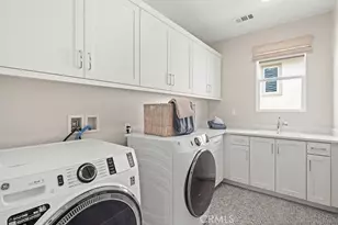 641 Eureka Dr, Santa Paula, CA 93060 - Photo 27