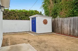 2346 Elden, Costa Mesa, CA 92627 - Photo 27