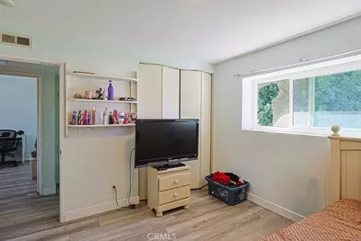 11077 Robinson, Stanton, CA 90680 - Photo 15