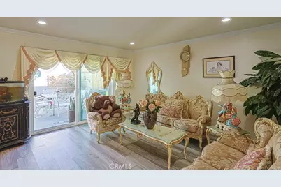 11077 Robinson, Stanton, CA 90680 - Photo 9