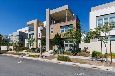 323 Sawbuck, Irvine, CA 92618 - Photo 35