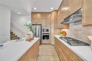 347 Novel, Irvine, CA 92618 - Photo 7
