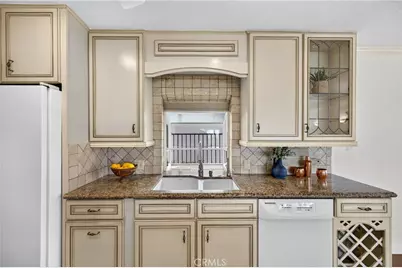 145 A Bennett Avenue, Long Beach, CA 90803 - Photo 19