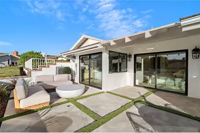 4 Skysail, Newport Beach, CA 92625 - Photo 35