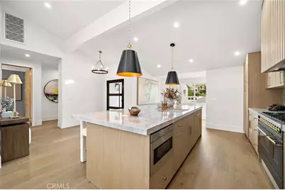 4 Skysail, Newport Beach, CA 92625 - Photo 13