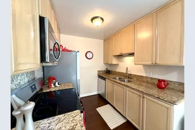 8650 Belford, Los Angeles, CA 90045 - Photo 7