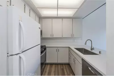 16872 Pacific Coast Highway #205, Huntington Beach, CA 92649 - Photo 11