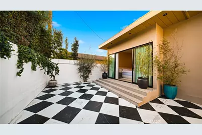 8840 Ashcroft, Los Angeles, CA 90048 - Photo 13