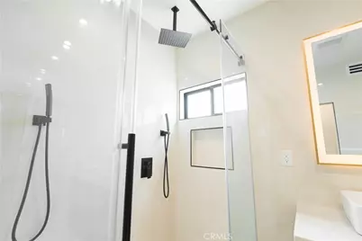 2621 S Bentley, Los Angeles, CA 90064 - Photo 25