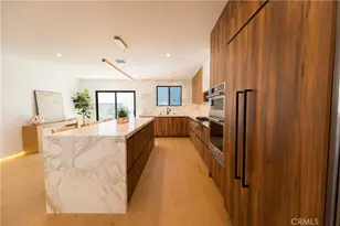 2621 S Bentley, Los Angeles, CA 90064 - Photo 11