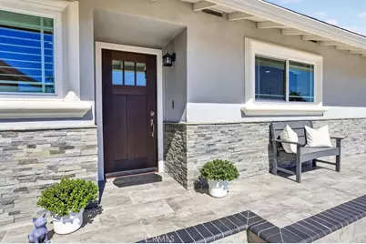 8391 Enfield Circle, Huntington Beach, CA 92646 - Photo 5