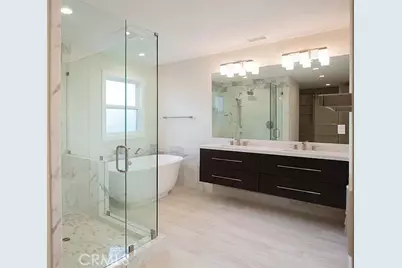 241 E 19th Street, Costa Mesa, CA 92627 - Photo 27