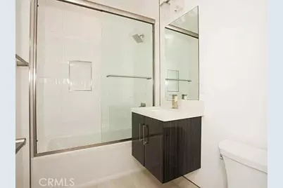 241 E 19th Street, Costa Mesa, CA 92627 - Photo 19