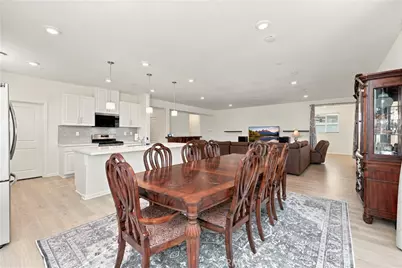 7729 Sienna Springs Loop, Highland, CA 92346 - Photo 21