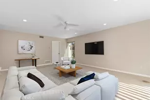 15581 Wild Plum Cir, Huntington Beach, CA 92647 - Photo 17