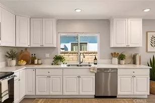 25308 Via Pacifica, Valencia, CA 91355 - Photo 7