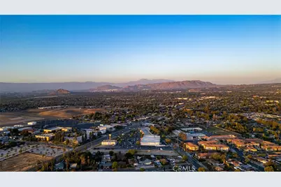 8506 Conway Drive, Riverside, CA 92504 - Photo 47
