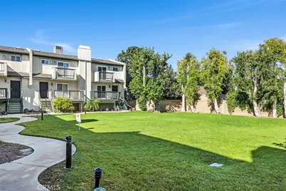 428 W 1st Street, Tustin, CA 92780 - Photo 31