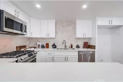 946 W 220th Street #216, Torrance, CA 90502 - Photo 9