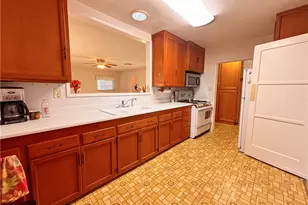2913 Candlewood St, Lakewood, CA 90712 - Photo 11