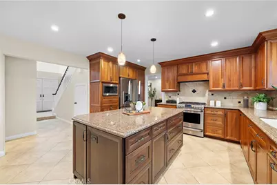 8566 Phoenix Avenue, Fountain Valley, CA 92708 - Photo 15