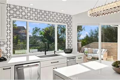 991 S Park Rim Circle, Anaheim Hills, CA 92807 - Photo 9
