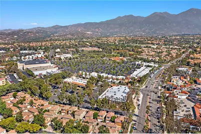 19 Calle De Suenos, Rancho Santa Margarita, CA 92688 - Photo 33