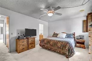 19451 Sherman Way, Reseda, CA 91335 - Photo 11