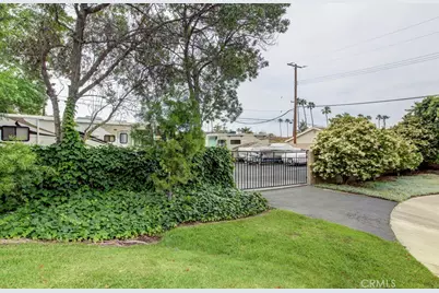 8424 Goldsport Circle, Huntington Beach, CA 92646 - Photo 37