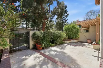 8424 Goldsport Circle, Huntington Beach, CA 92646 - Photo 29
