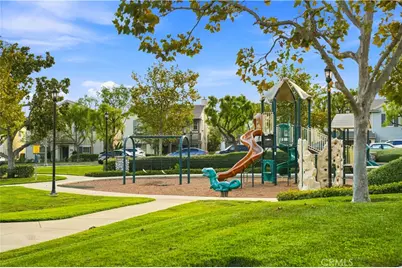 858 E Manresa, Azusa, CA 91702 - Photo 45