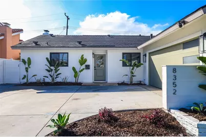 8352 Friesland, Huntington Beach, CA 92647 - Photo 3