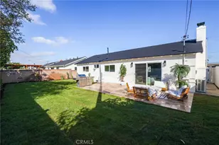 8352 Friesland, Huntington Beach, CA 92647 - Photo 21