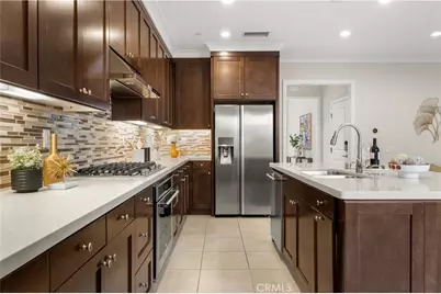 113 Hanging Garden, Irvine, CA 92620 - Photo 9