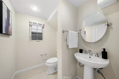 113 Hanging Garden, Irvine, CA 92620 - Photo 17