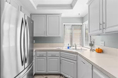 16911 Eastlake Lane, Huntington Beach, CA 92647 - Photo 9