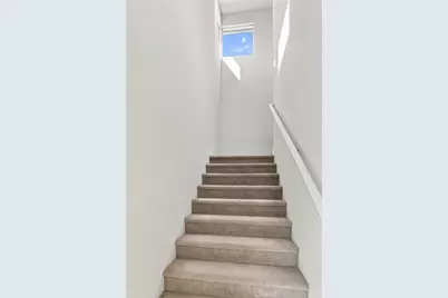 3055 Paragon, Costa Mesa, CA 92626 - Photo 21