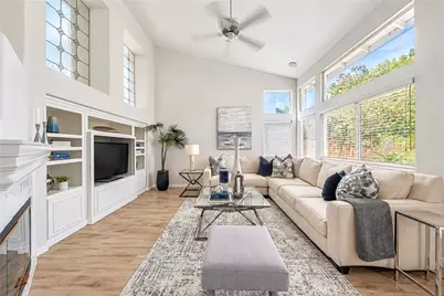 7 Canyonwood, Irvine, CA 92620 - Photo 5