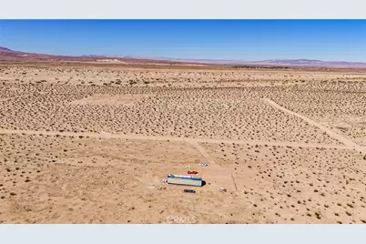 43030 Hampton Drive, Newberry Springs, CA 92365 - Photo 13