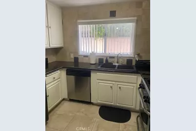 610 Venice, Inglewood, CA 90302 - Photo 7