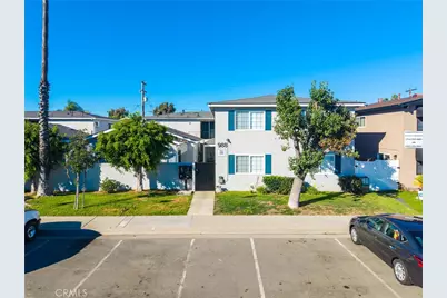 988 El Camino, Costa Mesa, CA 92626 - Photo 3