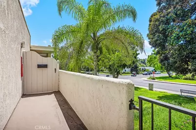 2173 Via Mariposa #Q, Laguna Woods, CA 92637 - Photo 5