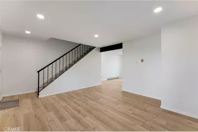 210 Carriage #B, Santa Ana, CA 92707 - Photo 5