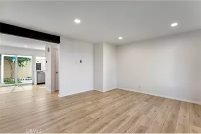 210 Carriage #B, Santa Ana, CA 92707 - Photo 7