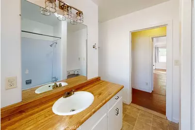 353 N Lawrence Avenue, Yuba City, CA 95991 - Photo 33