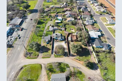 1013 Middlehoff, Oroville, CA 95965 - Photo 1