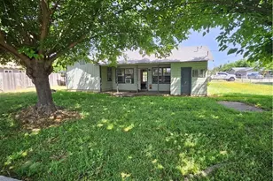 1343 Feather, Oroville, CA 95965 - Photo 5