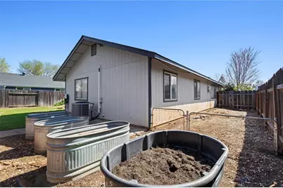 170 Artesia, Chico, CA 95973 - Photo 31