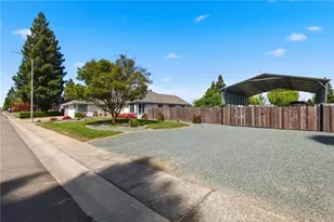 3295 Jefferson Ave, Yuba City, CA 95993 - Photo 11